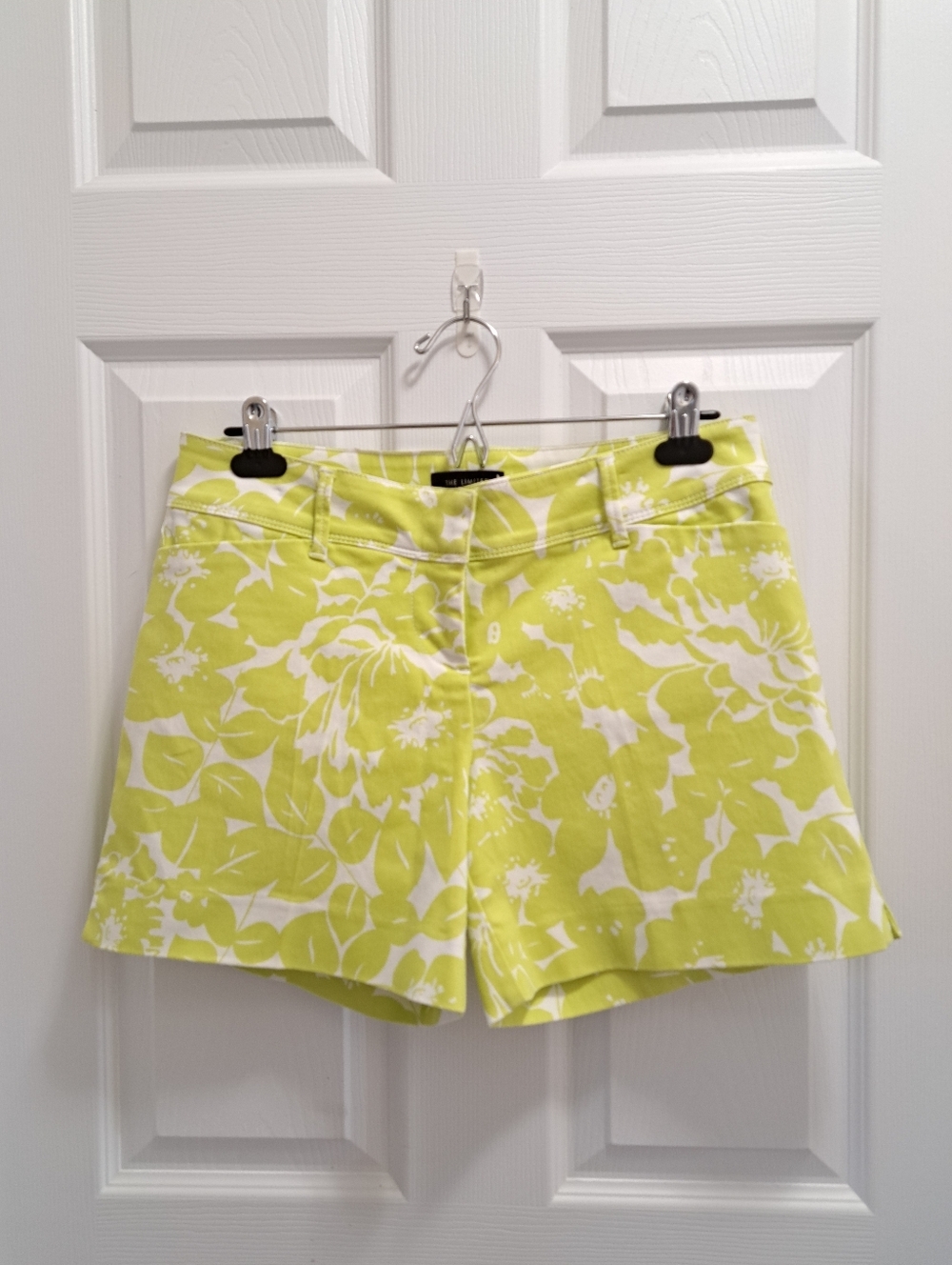 The Limited Shorts Tropical Print Women's Size 4 Colourful Green White Stretch